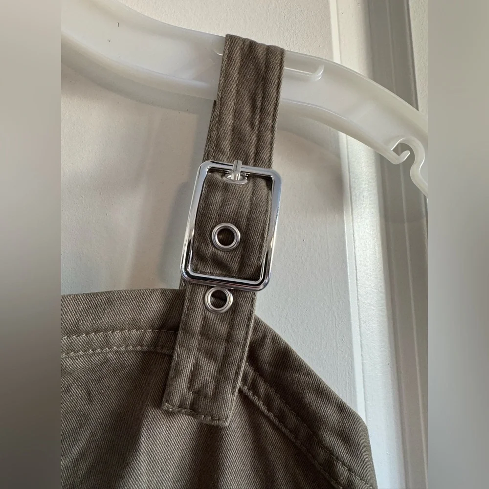 Rachel Zoe chic khaki